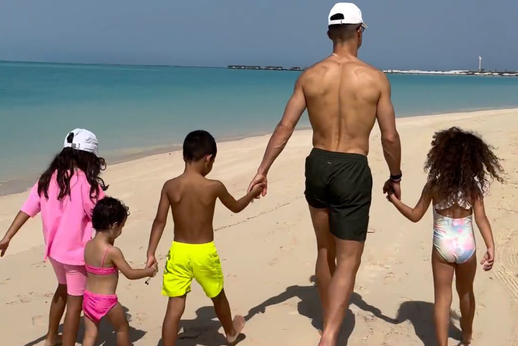 Cristiano Ronaldo Shares Glimpse of Beach Day with His Kids